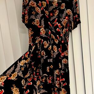 Angie Romper Duster Dress Size Large Black Red Floral L
